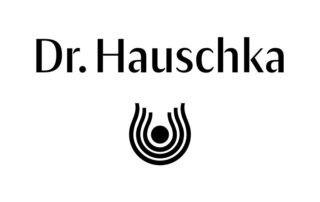 Dr. Hauschka Logo in Schwarzweiß mit stilisiertem Symbol darunter